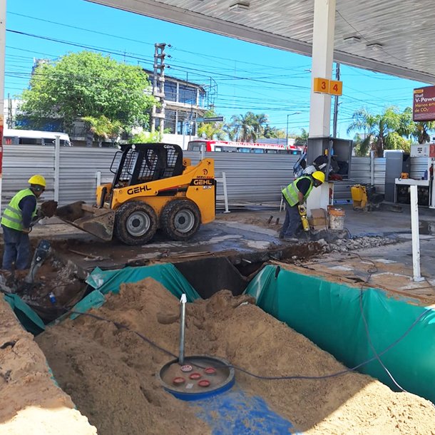 Obra y Montaje Servi-maz